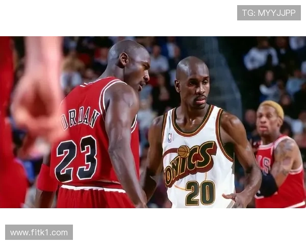 斯科蒂·皮蓬无球跑动对比乔丹，提升球队攻防转换效率明显